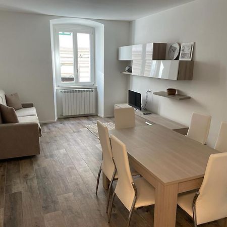 Casa Vacanze Ginevra 1 Trieste Luaran gambar
